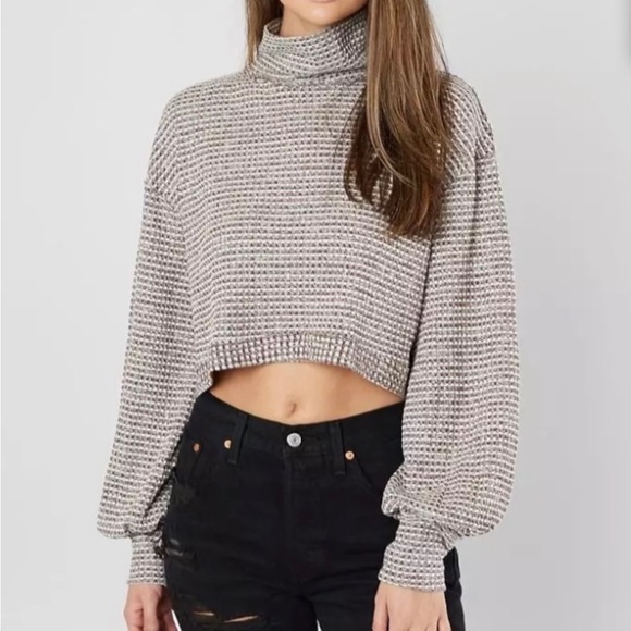 Free People | Women's Maroon & White Lightweight Cropped Cowl Neck Sweater - Picture 6 of 6
